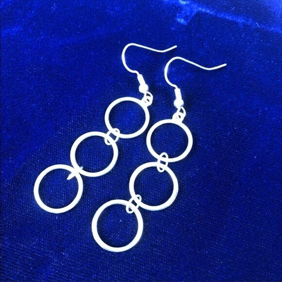 Silver Coated Circles Dangle Earrings - Picture 1 of 3
